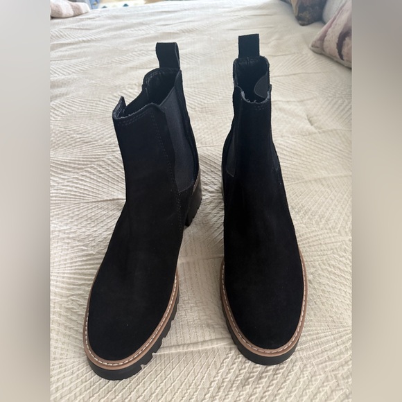 Black Suede Dolce Vita Hawk H2O booties 10m chunky block heel & lug sole - Picture 1 of 5